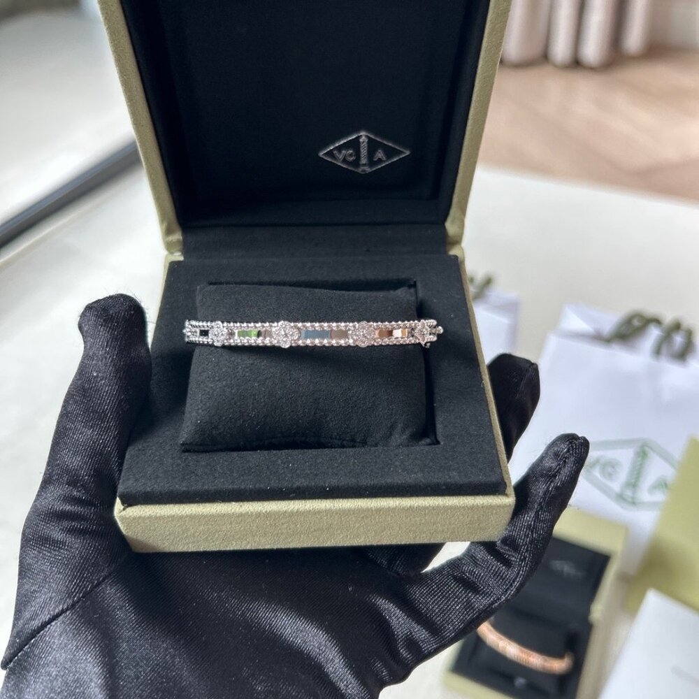 Perlée sweet clovers bracelet, medium model